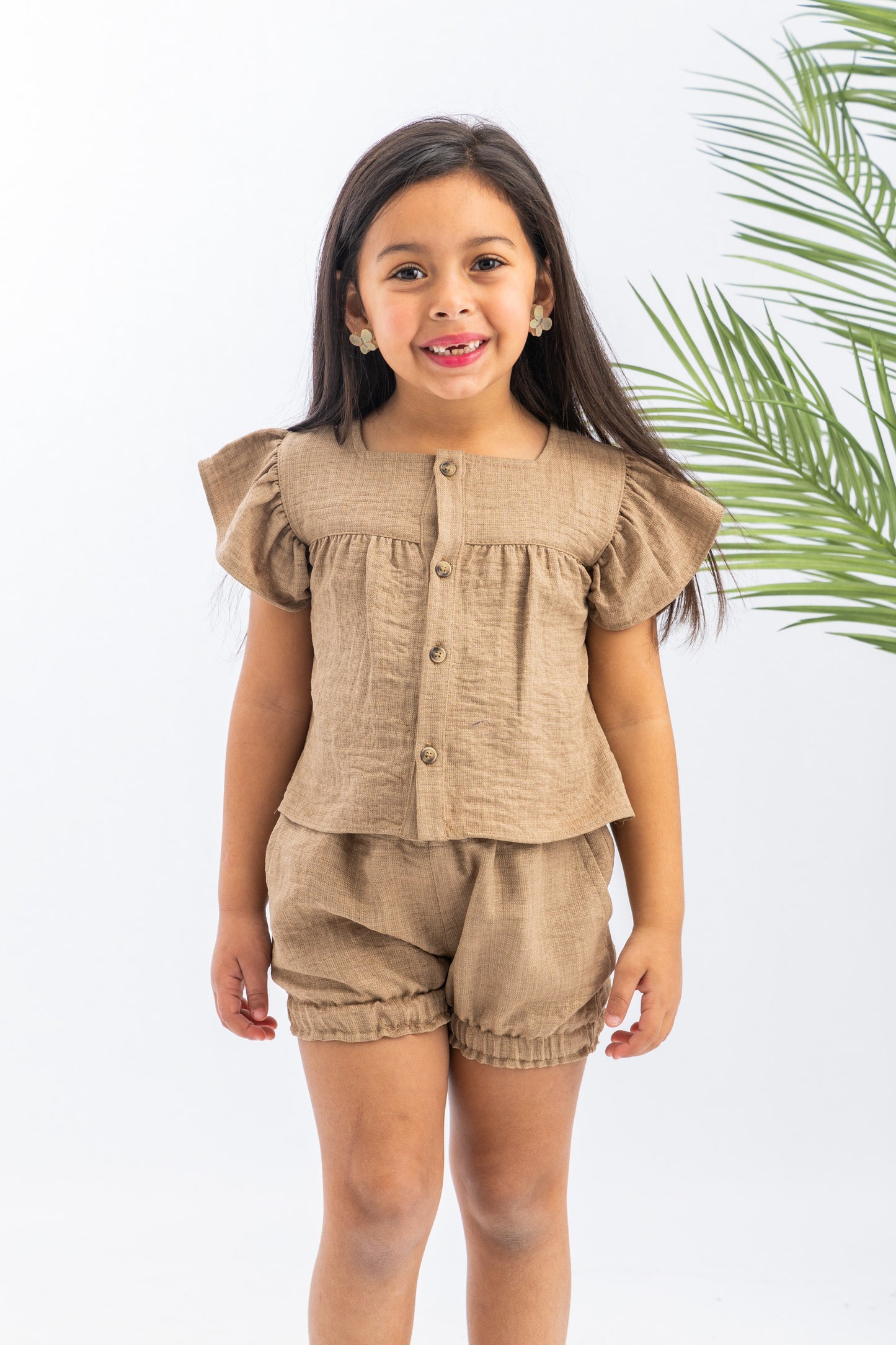 Ruffled Shortsleeve Girls Set With Shorts