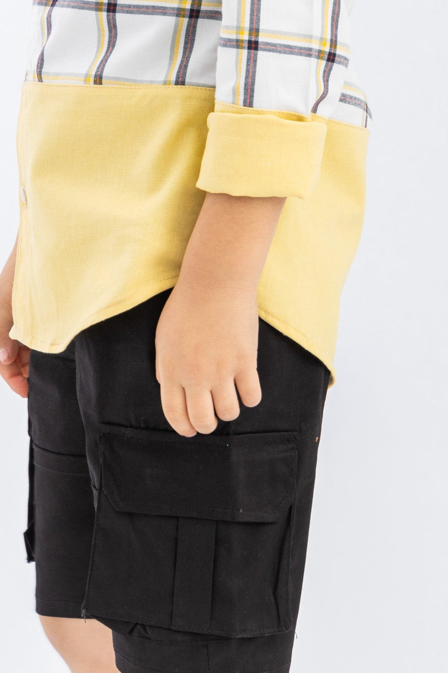 Gabardine Cargo Shorts With Two Pockets